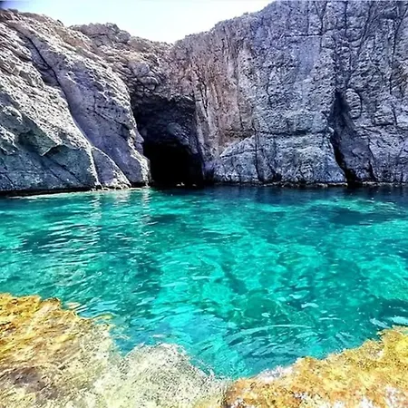 Santantioco Red With 2-way Air Con SantʼAntìoco