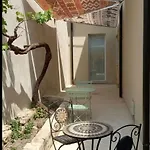 Private Red At Palma De Sols No Shared Living Spaces SantʼAntìoco